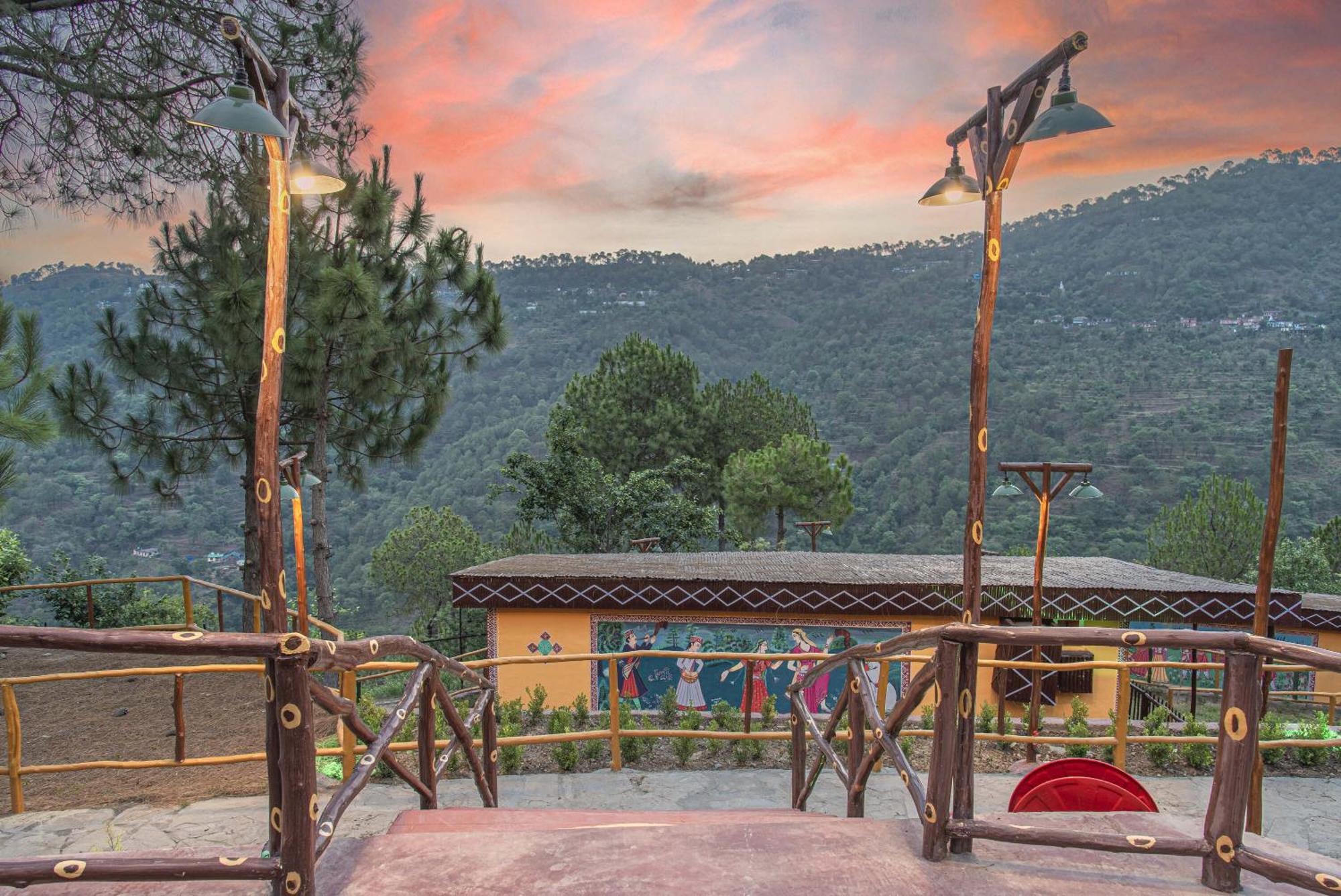 A Kasauli Ggaon By Echor Hotel Buitenkant foto