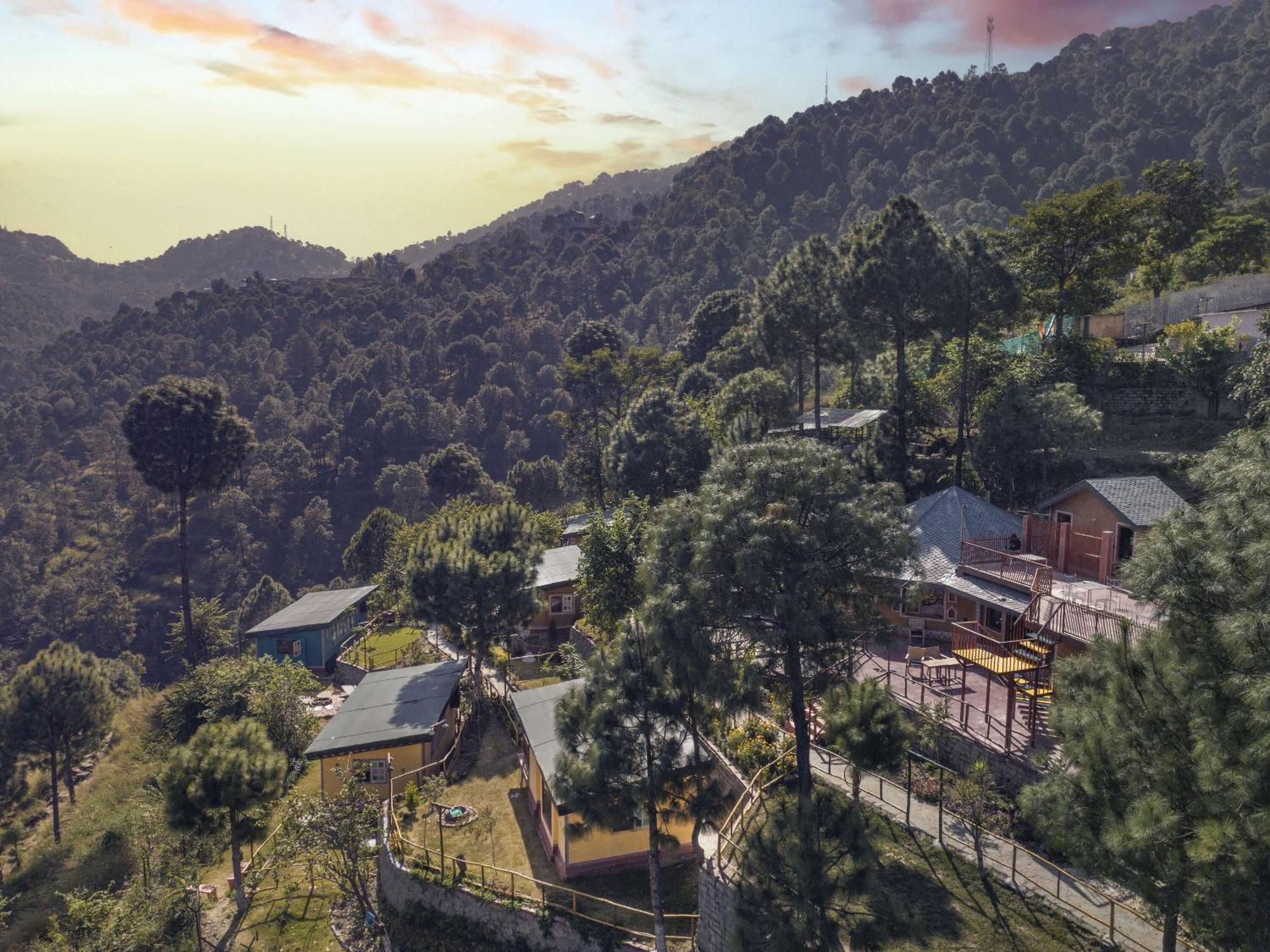 A Kasauli Ggaon By Echor Hotel Buitenkant foto