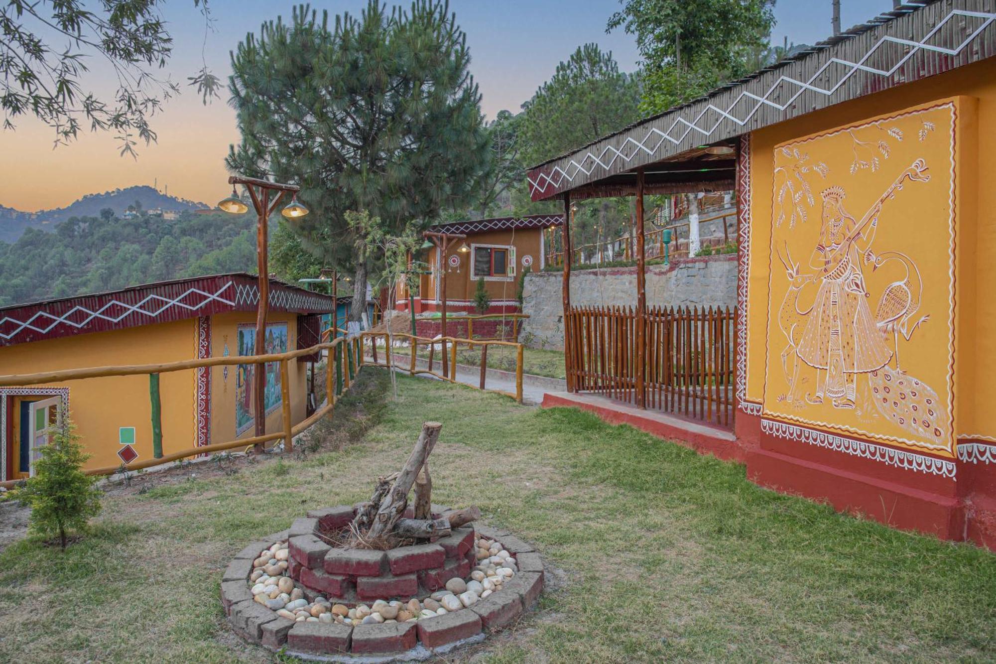 A Kasauli Ggaon By Echor Hotel Buitenkant foto